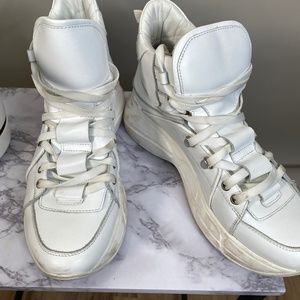 High top white Steve Madden sneakers